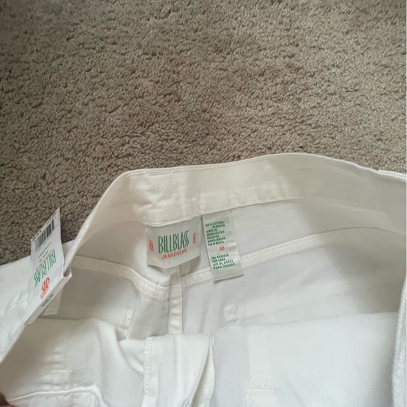 NWT billblass women’s size 10 white capris - Picture 2 of 5